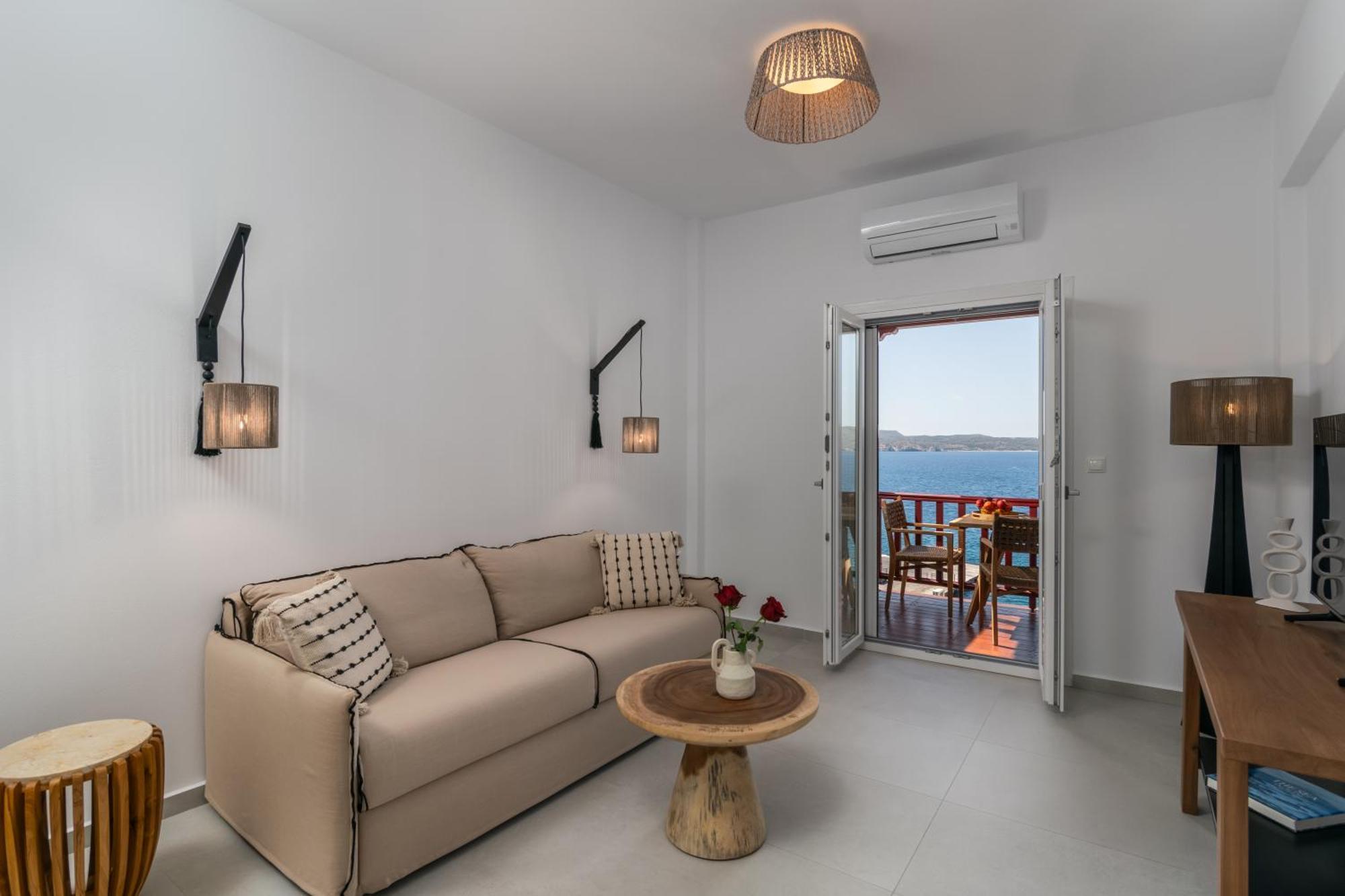 Vitalis Residences - Haven Suites Adamantas  Buitenkant foto