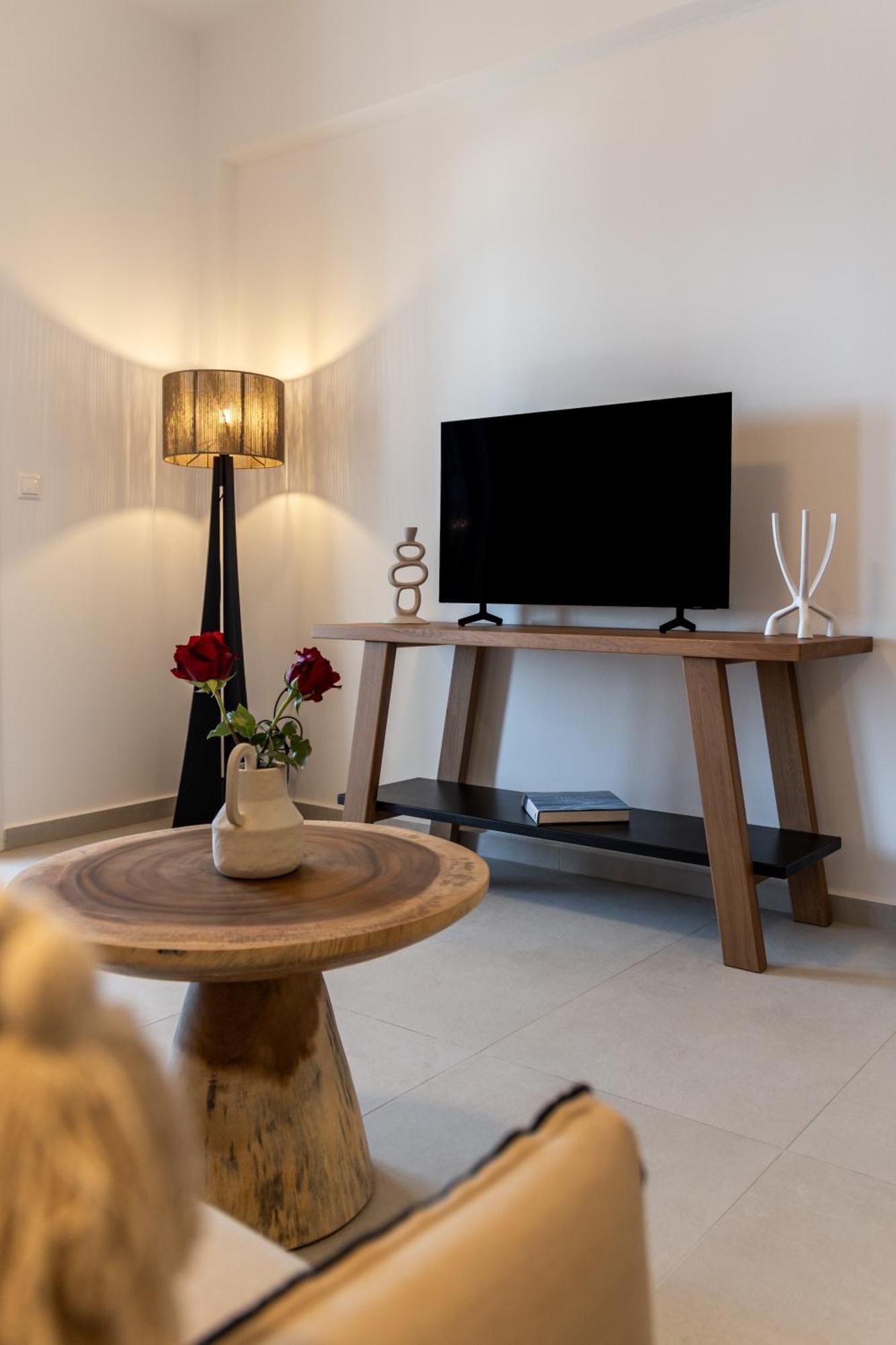 Vitalis Residences - Haven Suites Adamantas  Buitenkant foto
